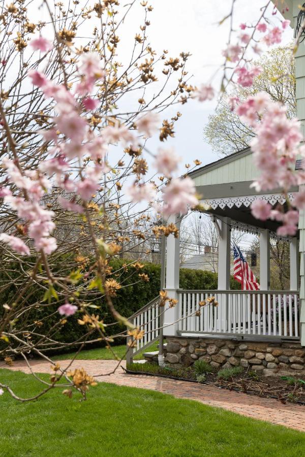 Westbrook Inn Bed And Breakfast 외부 사진